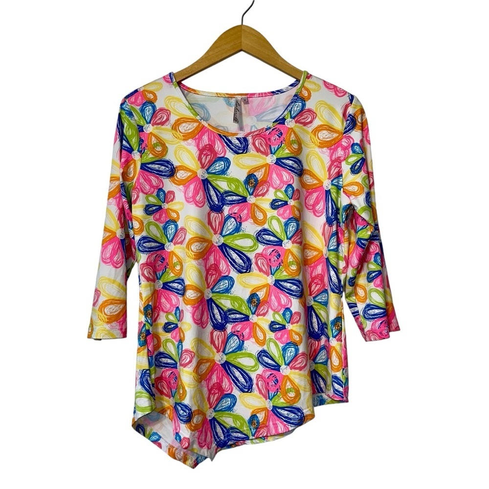 LULU B Smooth Stretch Floral Print Asymmetric Hem Blouse Size Small UPF 50+